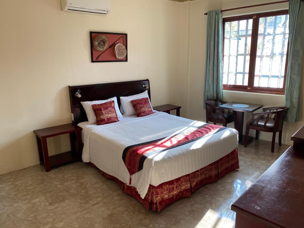 Murray Guesthouse Chau Doc Exterior photo